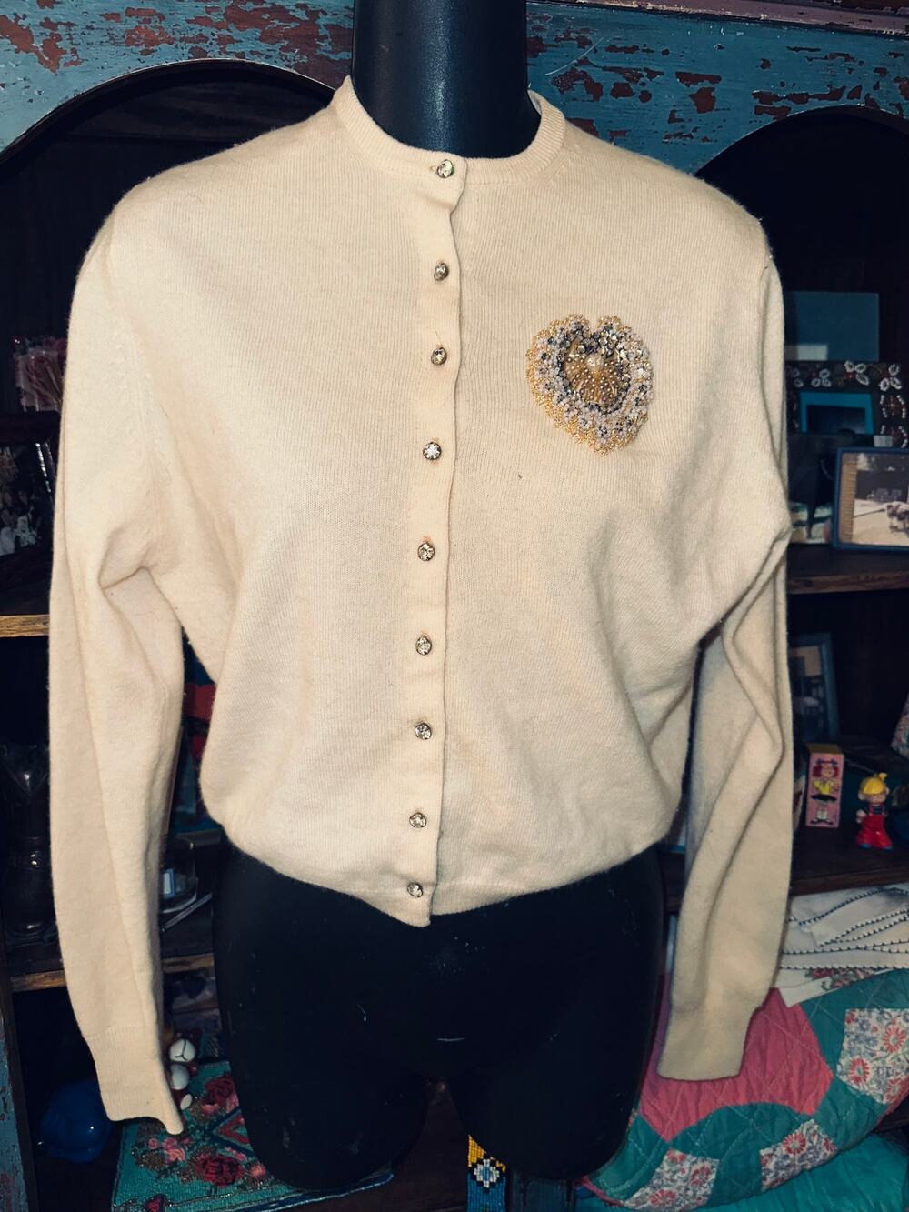 VINTAGE CARDIGAN SWEATER BEADED PEARL CREST RHINESTONE BUTTONS